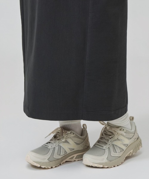 NEW BALANCE(ニューバランス)の「【別注】ニューバランス New Balance コーデュロイドレス 限定コラボ(ワンピース・レディース・ブラウン/ダークグレー・XL/S/M/L)」の14枚目の写真