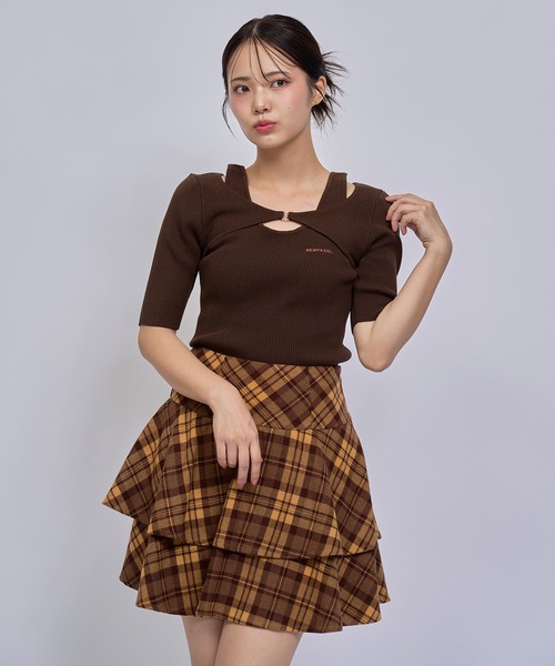 REDYAZEL(レディアゼル)の「フロントホックレイヤードライクリブニットトップス(ニット/セーター・レディース・ホワイト/ブラック/ブラウン/グリーン・FREE)」の7枚目の写真