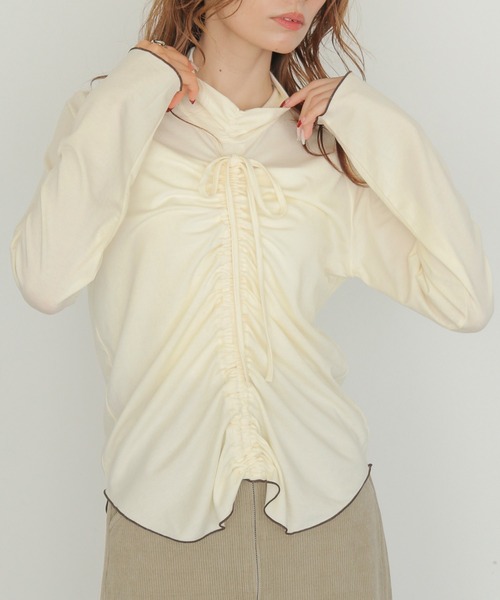 CLEIO(クレイオ)の「【CLEIO】2WAYメロウギャザーカットソー 2WAY MELLOW GATHER CUTSEW(Tシャツ/カットソー・レディース・ブラック/アイボリー・FREE)」の3枚目の写真