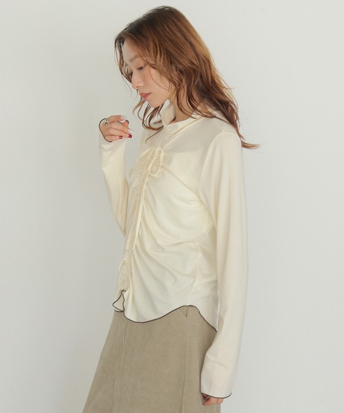 CLEIO(クレイオ)の「【CLEIO】2WAYメロウギャザーカットソー 2WAY MELLOW GATHER CUTSEW(Tシャツ/カットソー・レディース・ブラック/アイボリー・FREE)」の9枚目の写真