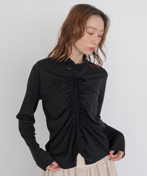 CLEIO(クレイオ)の「【CLEIO】2WAYメロウギャザーカットソー 2WAY MELLOW GATHER CUTSEW(Tシャツ/カットソー・レディース・ブラック/アイボリー・FREE)」の22枚目の写真