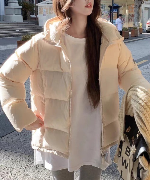 LUCPY(ラクピー)の「フード付きショートジャケット(その他アウター・レディース・ピンク/ブルー/ブラック・X-LARGE/LARGE/MEDIUM/SMALL)」の4枚目の写真