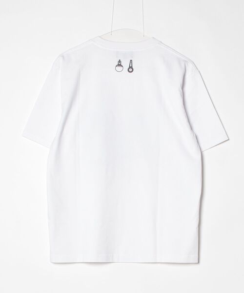 Barbour(バブアー)の「Barbour アニメ「ジョジョの奇妙な冒険 黄金の風」グラフィックTシャツ デザイン1(Tシャツ/カットソー・メンズ・イエロー/ホワイト・MEDIUM/LARGE/SMALL/X-LARGE)」の11枚目の写真