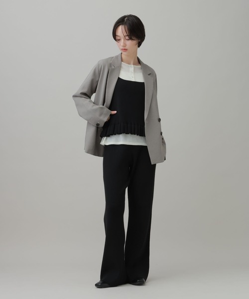 LAKOLE（ラコレ）の「リブニットフレアパンツ / 1076442（その他パンツ・レディース・ブラウン/グレー/ブラック・LARGE/MEDIUM）」の4枚目の写真