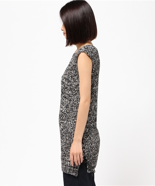 MOUSSY（マウジー）の「HL SLEEVELESS KNITTED LONG TOP（タンクトップ・レディース・ブラック系その他/ブラック・FREE）」の8枚目の写真