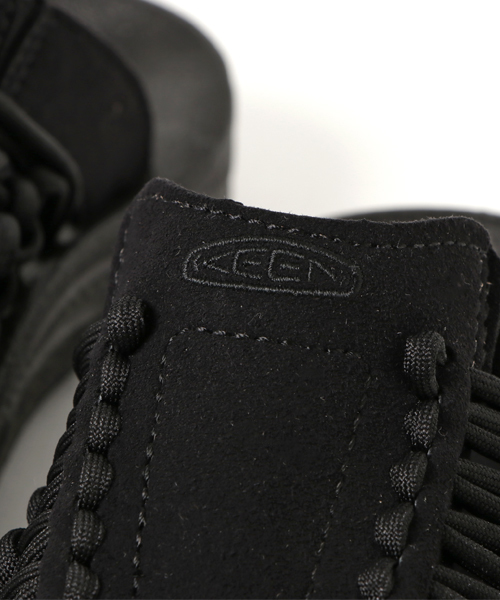 KEEN（キーン）の「UNEEK SLIDE / ユニーク スライド（サンダル・レディース・ブラック・23.5cm/25cm/24cm/22.5cm/23cm/24.5cm）」の7枚目の写真