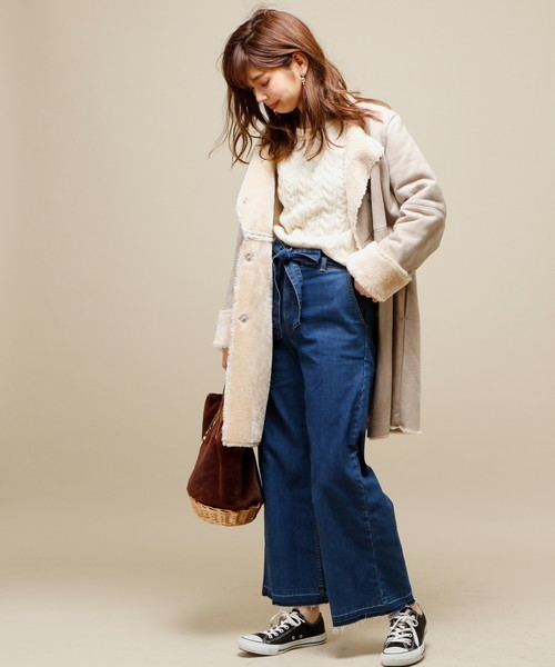 natural couture(ナチュラルクチュール)の「ムートンノーカラーコート(ムートンコート・レディース・ブラック/ベージュ/キャメル・FREE)」の15枚目の写真
