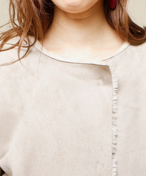 natural couture(ナチュラルクチュール)の「ムートンノーカラーコート(ムートンコート・レディース・ブラック/ベージュ/キャメル・FREE)」の16枚目の写真