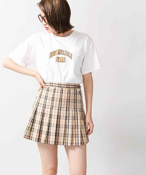 WEGO（ウィゴー）の「WEGO/チェックプリーツミニスカート（スカート・レディース・ベージュ系その他2/ブラウン系その他/ブラック系その他2/グレー系その他・SMALL/MEDIUM）」の4枚目の写真