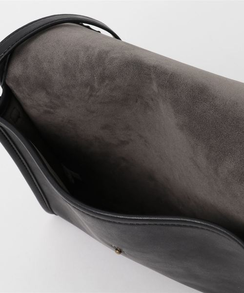 WEGO（ウィゴー）の「WEGO/フラップレトロサコッシュ（ショルダーバッグ・メンズ・ブラック/ブラウン・FREE）」の3枚目の写真