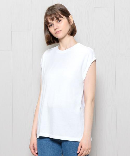 AURALEE(オーラリー)の「<AURALEE>SEAMLESS NO SLLEVE T-SHIRT/Tシャツ.(Tシャツ/カットソー・レディース・ホワイト/ブラック/ベージュ・1)」の1枚目の写真