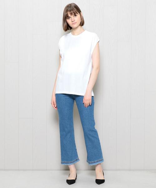 AURALEE(オーラリー)の「<AURALEE>SEAMLESS NO SLLEVE T-SHIRT/Tシャツ.(Tシャツ/カットソー・レディース・ホワイト/ブラック/ベージュ・1)」の8枚目の写真