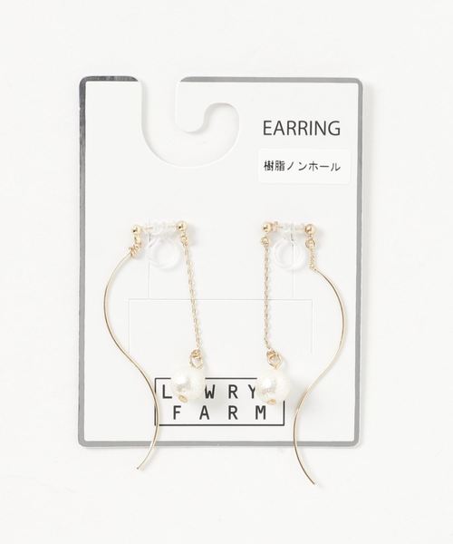 LOWRYS FARM（ローリーズファーム）の「２ＷＡＹデザインオメガイヤリング　816063（イヤリング・レディース・ブラウン/グレー/オフホワイト・FREE）」の8枚目の写真