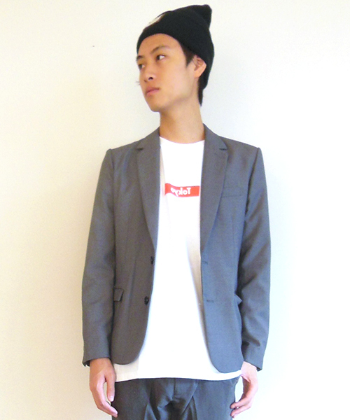 WHO'S WHO gallery(フーズフーギャラリー)の「T/RテーラードJKT(テーラードジャケット・メンズ・グレー/ブラック・MEDIUM/LARGE)」の1枚目の写真