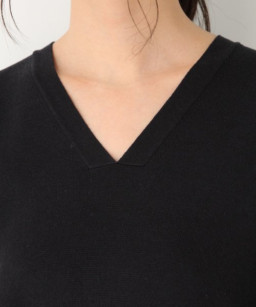 GLOBAL WORK（グローバルワーク）の「洗えるヌキエリVネックワンピ半袖/834288（ワンピース・レディース・ダークブルー/オレンジ系その他/ライトベージュ・FREE）」の10枚目の写真