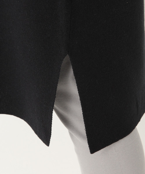 GLOBAL WORK（グローバルワーク）の「洗えるヌキエリVネックワンピ半袖/834288（ワンピース・レディース・ダークブルー/オレンジ系その他/ライトベージュ・FREE）」の12枚目の写真