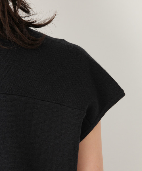 GLOBAL WORK（グローバルワーク）の「洗えるヌキエリVネックワンピ半袖/834288（ワンピース・レディース・ダークブルー/オレンジ系その他/ライトベージュ・FREE）」の13枚目の写真