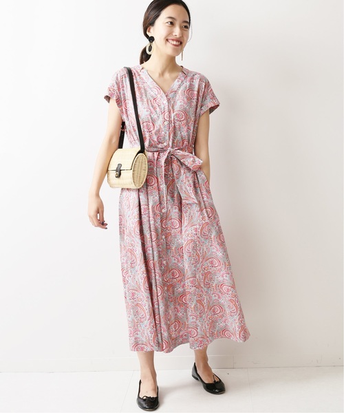 La TOTALITE(ラトータリテ)の「LIBERTY Vネックシャツワンピース【手洗い可能】◆(ワンピース・レディース・レッド/ボルドー/ピンク系その他・FREE)」の6枚目の写真