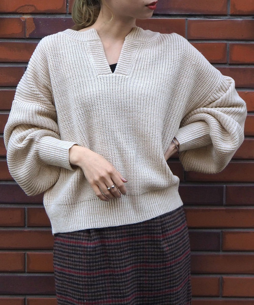 tiptop(ティップトップ)の「<pocket>【ZOZO限定アイテム】バルキーキーネックプルオーバー(ニット/セーター・レディース・ベージュ/ブラウン/アイボリー・FREE)」の2枚目の写真