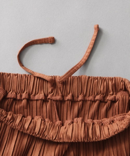 LOWRYS FARM（ローリーズファーム）の「ランダムプリーツパンツ　878439（その他パンツ・レディース・ブラウン/グリーン/アイボリー/ピンク/ブラック/チャコールグレー/エンジ・FREE）」の17枚目の写真