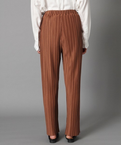 LOWRYS FARM（ローリーズファーム）の「ランダムプリーツパンツ　878439（その他パンツ・レディース・ブラウン/グリーン/アイボリー/ピンク/ブラック/チャコールグレー/エンジ・FREE）」の12枚目の写真