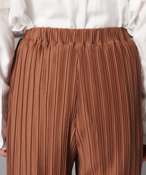 LOWRYS FARM（ローリーズファーム）の「ランダムプリーツパンツ　878439（その他パンツ・レディース・ブラウン/グリーン/アイボリー/ピンク/ブラック/チャコールグレー/エンジ・FREE）」の13枚目の写真