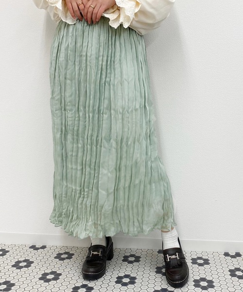 apres jour（アプレジュール）の「ラメクロスクリンクルスカート【ZOZOTOWN限定アイテム】（スカート・レディース・ライトベージュ/ライトブルー/モカ/ミント/オフホワイト/ブラック・フリー）」の19枚目の写真