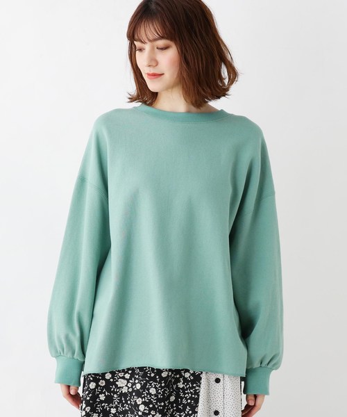 grove（グローブ）の「サイドスリット裏毛クルーネックプルオーバー（スウェット・レディース・ダークグリーン/オフホワイト/ライトベージュ・02/03）」の4枚目の写真