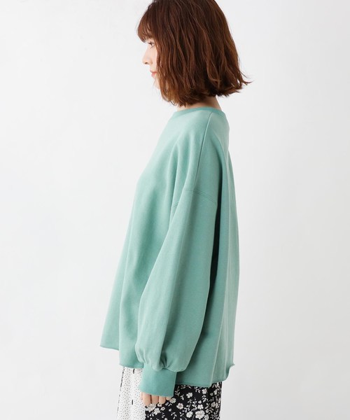 grove（グローブ）の「サイドスリット裏毛クルーネックプルオーバー（スウェット・レディース・ダークグリーン/オフホワイト/ライトベージュ・02/03）」の5枚目の写真