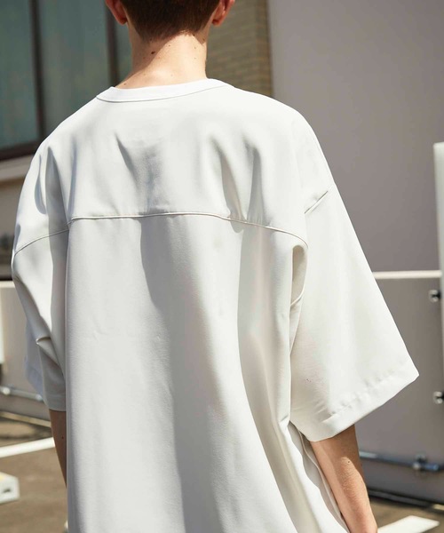 MAISON SPECIAL（メゾンスペシャル）の「《ユニセックスアイテム》ウーブンコンビプライムオーバーTシャツ【MAISON SPECIAL/メゾンスペシャル】（Tシャツ/カットソー・メンズ・ブラック/グリーン/オフホワイト/ホワイト・44/46）」の6枚目の写真