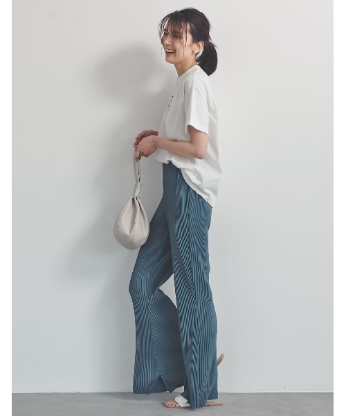 Re:EDIT(リエディ)の「楊柳マットプリーツキックフレアパンツ(その他パンツ・レディース・ブラック/パープル/ミント/ダークブルー/グレイッシュベージュ/モカ・MEDIUM/LARGE/SHORT/TALL)」の14枚目の写真