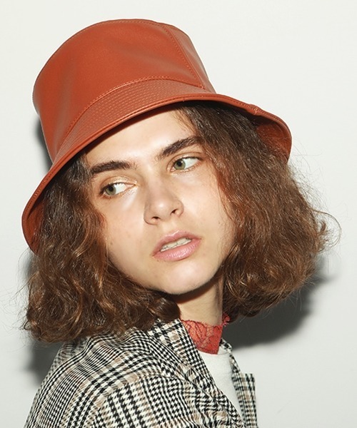 Casselini（キャセリーニ）の「Casselini（キャセリーニ)フェイクレザーバケット（ハット・レディース・ブラウン/アイボリー/ブラック×ホワイト・FREE）」の9枚目の写真