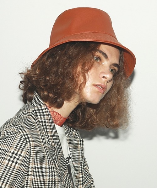 Casselini（キャセリーニ）の「Casselini（キャセリーニ)フェイクレザーバケット（ハット・レディース・ブラウン/アイボリー/ブラック×ホワイト・FREE）」の11枚目の写真