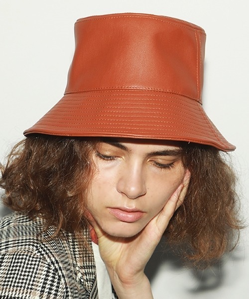 Casselini（キャセリーニ）の「Casselini（キャセリーニ)フェイクレザーバケット（ハット・レディース・ブラウン/アイボリー/ブラック×ホワイト・FREE）」の12枚目の写真