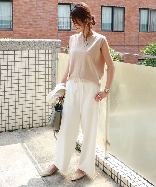 andme(アンドミー)の「UV抗菌防臭コットンニットノースリーブトップス(ニット/セーター・レディース・ブラック/ベージュ/ネイビー/オフホワイト/グレー系その他・M/L)」の8枚目の写真