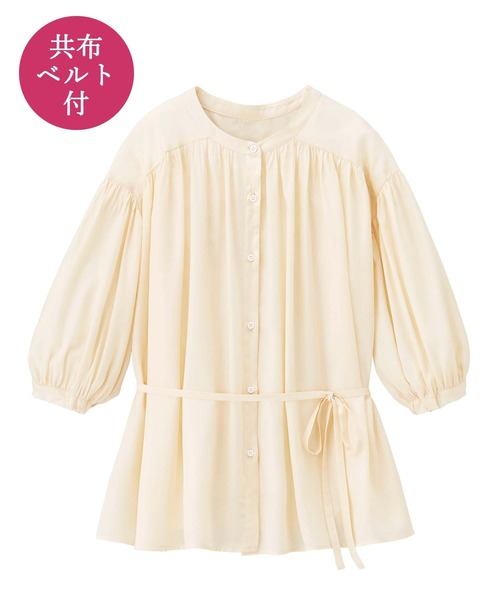 GeeRA(ジーラ)の「ギャザーデザインブラウス(シャツ/ブラウス・レディース・ドット/アイボリー/モカ・XX-LARGE/X-LARGE/MEDIUM/LARGE)」の4枚目の写真