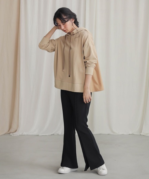 Bab（バブ）の「バックシャンパーカープルオーバー（パーカー・レディース・チャコールグレー/ブラック/ベージュ/モカ・FREE）」の5枚目の写真