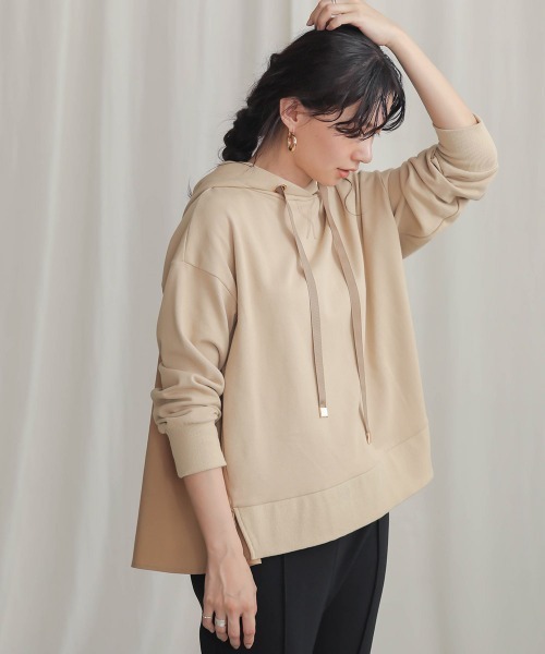 Bab（バブ）の「バックシャンパーカープルオーバー（パーカー・レディース・チャコールグレー/ブラック/ベージュ/モカ・FREE）」の6枚目の写真