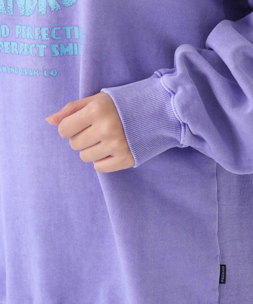 WKNDRS（ウィーキャンドース）の「WKNDRS／スマイルプリントスウェット　2922457（スウェット・メンズ・パープル/ブルー/グレー・MEDIUM/LARGE）」の22枚目の写真