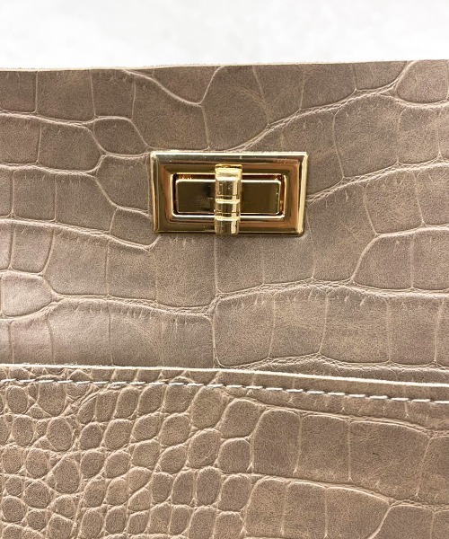 apres jour mignon（アプレジュールミニョン）の「【apresjour mignon×ARIAZ】ポーチ付き型押しショルダーバッグ（ショルダーバッグ・レディース・モカ/ダークブラウン/ブラック・ONESIZE）」の11枚目の写真