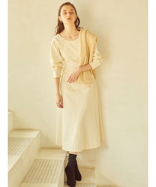 （美品）（最終値下げ）ACYM Back open flare ワンピース 美品）（最終値下げ）ACYM Back open flare ワンピース
