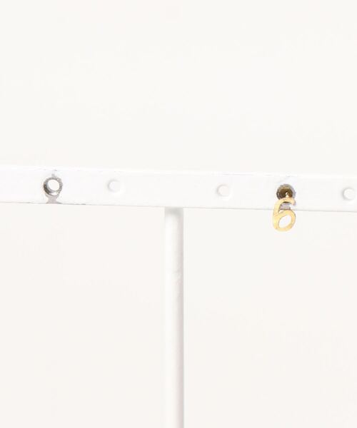 Adam et Rope' Le Magasin（アダムエロペルマガザン）の「【JOLILI】ピアス６（ピアス（両耳用）・レディース・ゴールド/シルバー・FREE）」の2枚目の写真