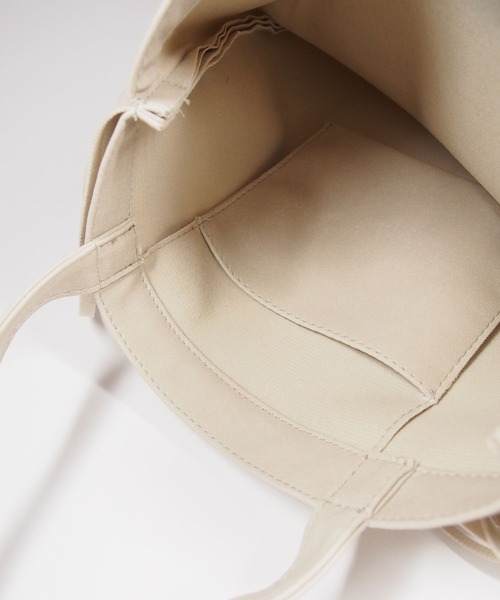 Ms.yuu by Nothing And Others(ミスユーバイナッシングアンドアザーズ)の「【Msyuu/ミスユー】 Fringe Suede Tote Bag / フリンジスエードトートバッグ(トートバッグ・レディース・ベージュ/グレー・FREE)」の7枚目の写真