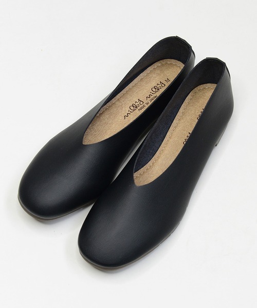 shopnikoniko(ショップニコニコ)の「スクエアトゥフラットパンプス(パンプス・レディース・ベージュ/ブラック/キャメル・S/M/L/LL)」の10枚目の写真