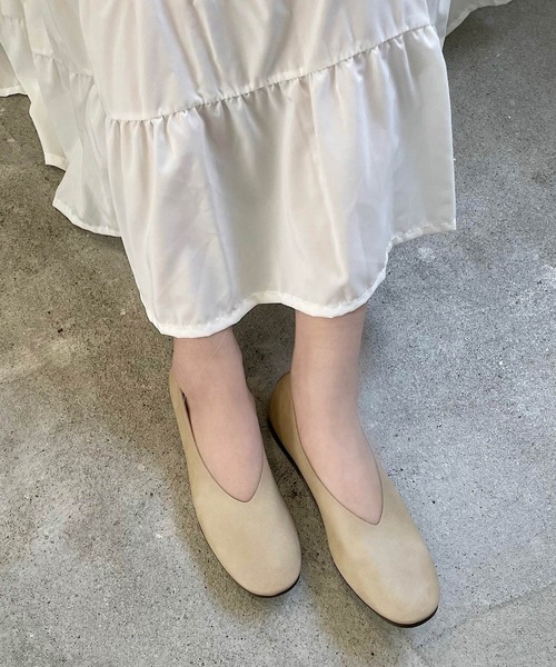 shopnikoniko(ショップニコニコ)の「スクエアトゥフラットパンプス(パンプス・レディース・ベージュ/ブラック/キャメル・S/M/L/LL)」の19枚目の写真