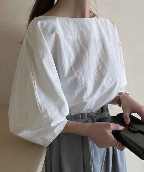 Girly Doll(ガーリードール)の「ボリュームスリーブブラウス(シャツ/ブラウス・レディース・ブルーグレー/ホワイト/ベージュ・FREE)」の1枚目の写真