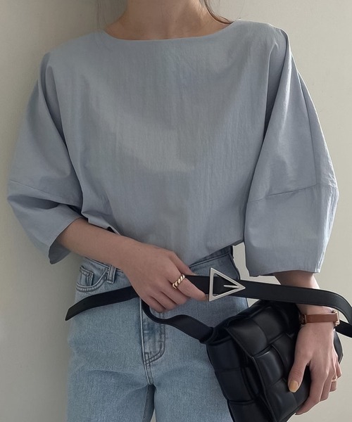 Girly Doll(ガーリードール)の「ボリュームスリーブブラウス(シャツ/ブラウス・レディース・ブルーグレー/ホワイト/ベージュ・FREE)」の2枚目の写真