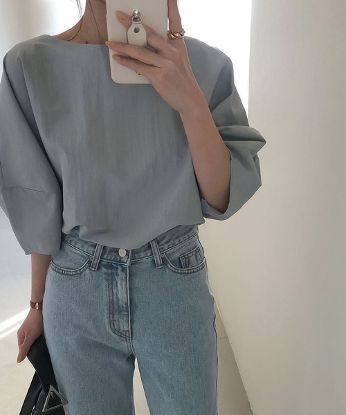 Girly Doll(ガーリードール)の「ボリュームスリーブブラウス(シャツ/ブラウス・レディース・ブルーグレー/ホワイト/ベージュ・FREE)」の4枚目の写真