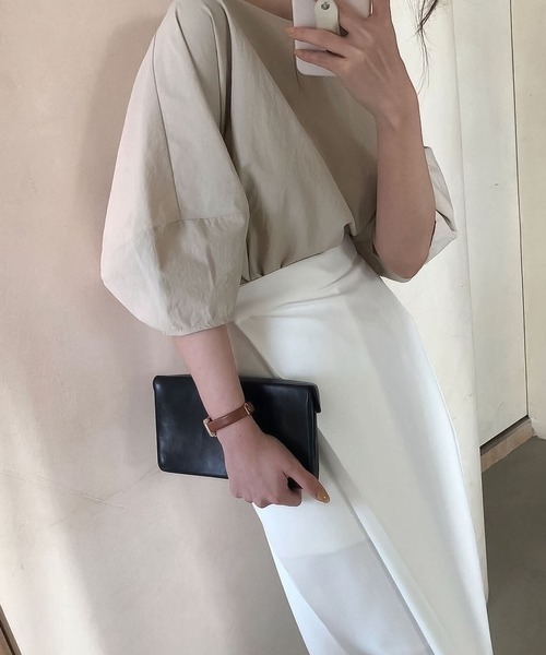 Girly Doll(ガーリードール)の「ボリュームスリーブブラウス(シャツ/ブラウス・レディース・ブルーグレー/ホワイト/ベージュ・FREE)」の11枚目の写真