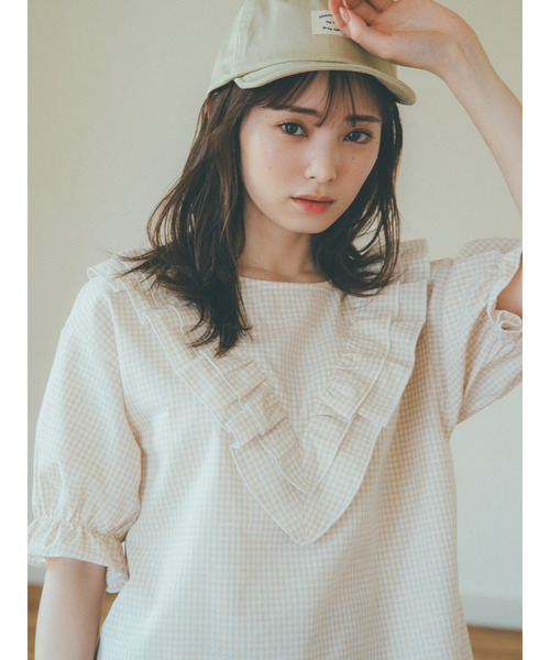 ehka sopo（エヘカソポ）の「【橋下美好×ehka sopo】切替フリルブラウス（シャツ/ブラウス・レディース・ベージュ/オフホワイト/ブラック/ミント・ﾌﾘ-）」の3枚目の写真